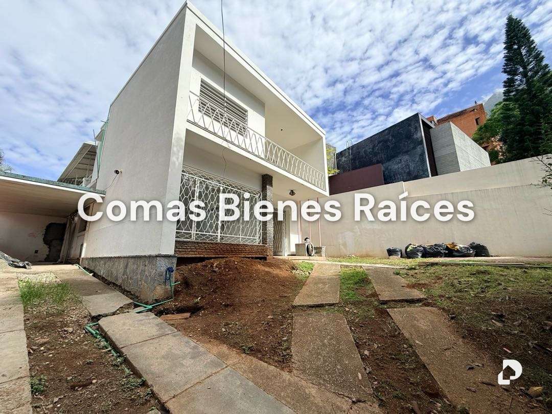 Casa en Los Palos Grandes, Caracas – 3
