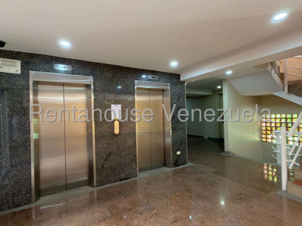 Apartamento en Lomas del Sol, Caracas
