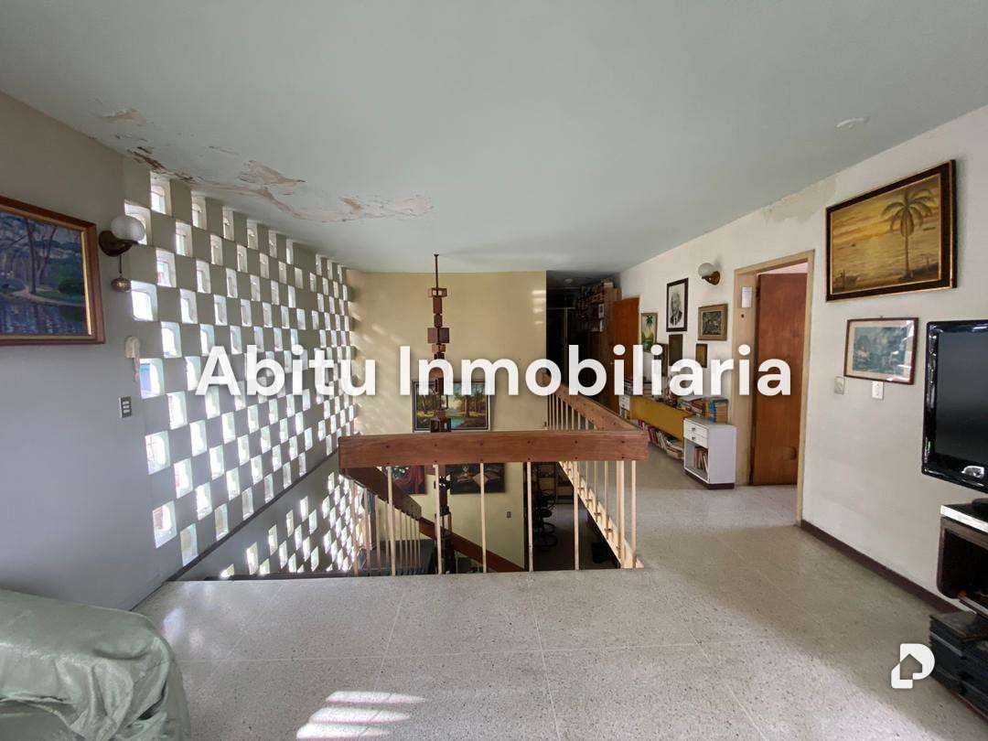 House in Los Palos Grandes, Caracas – 6