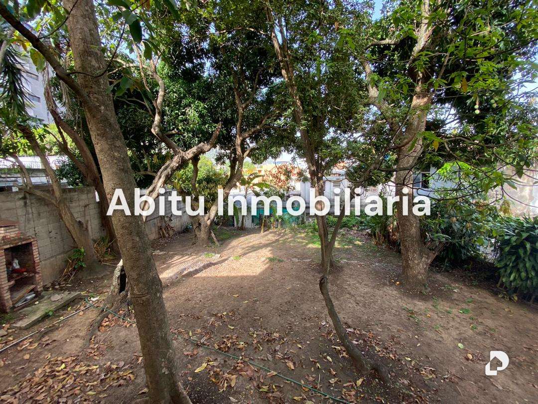 House in Los Palos Grandes, Caracas – 10