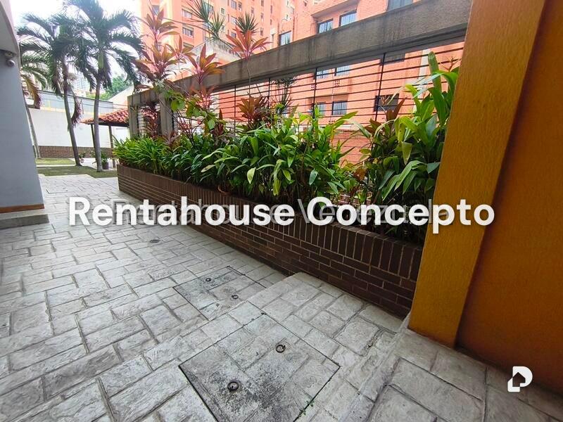 Apartamento en Los Mangos, Valencia – 2