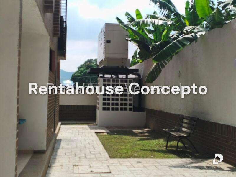 Apartamento en Los Mangos, Valencia – 28
