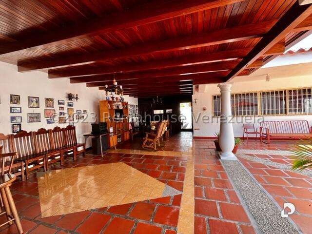 Casa en Los Samanes, Caracas – 21