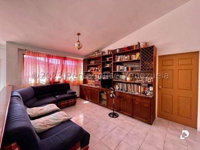 Casa en Los Samanes, Caracas – 36