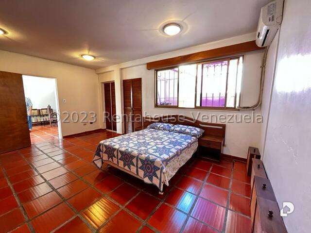 Casa en Los Samanes, Caracas – 33