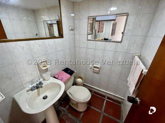 Casa en Los Samanes, Caracas – 31