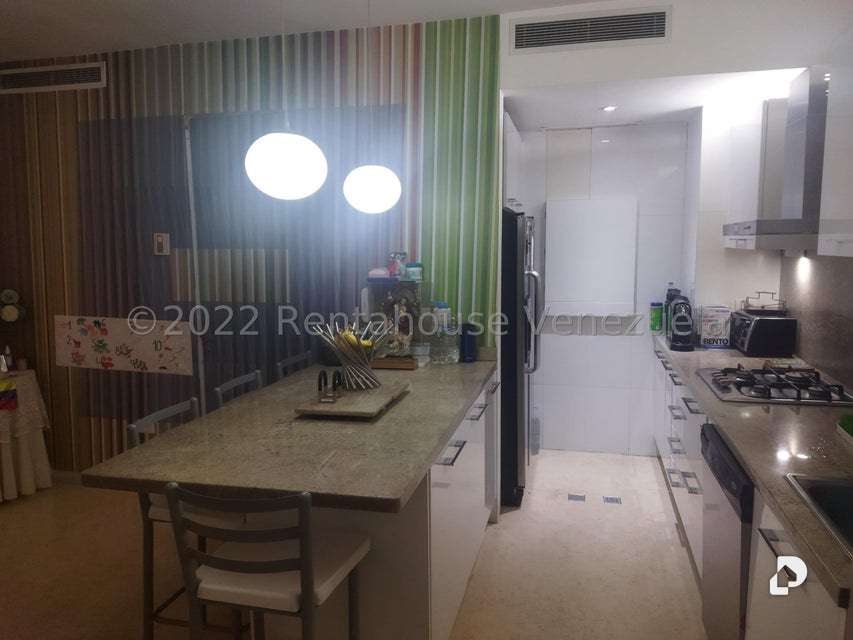 Apartamento en Campo Alegre, Caracas – 5