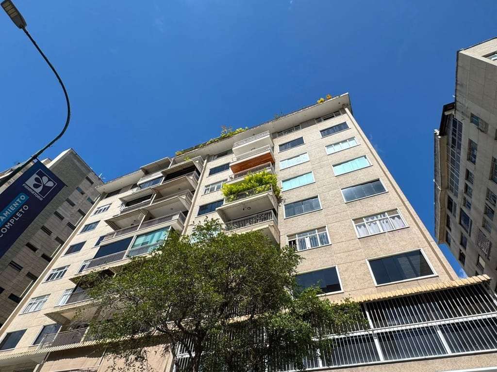 Apartamento en Los Palos Grandes, Caracas - 1