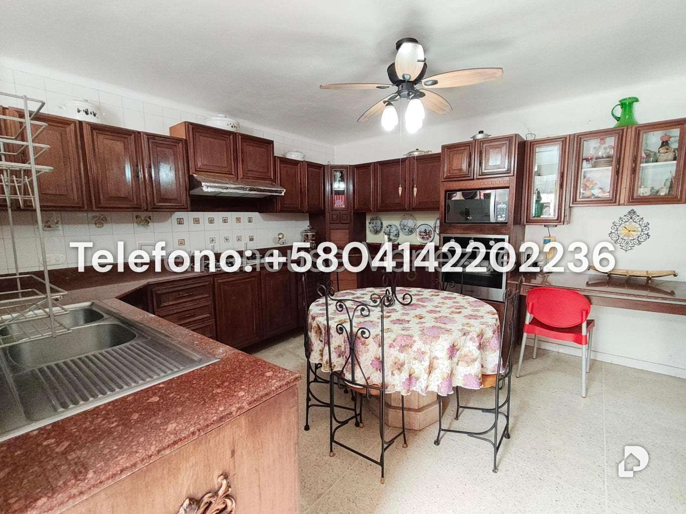 House in Prados del Este, Caracas – 23