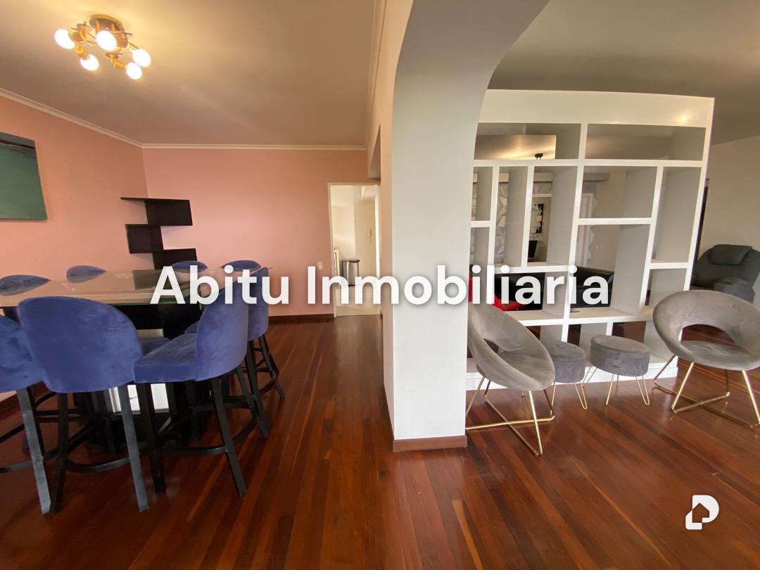 Apartment in Los Palos Grandes, Caracas – 2