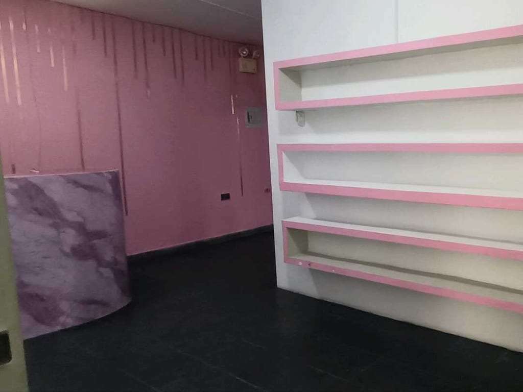 Commercial space in Catedral, Valencia - 1