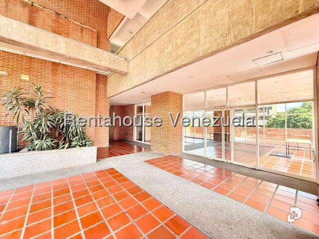 Apartamento en Boleíta Norte, Caracas – 12