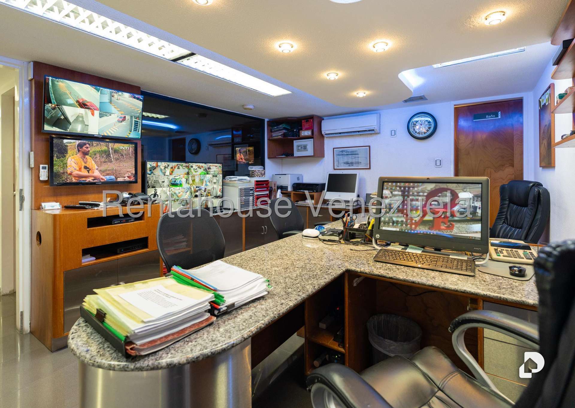 Local comercial en Los Chaguaramos, Caracas – 9