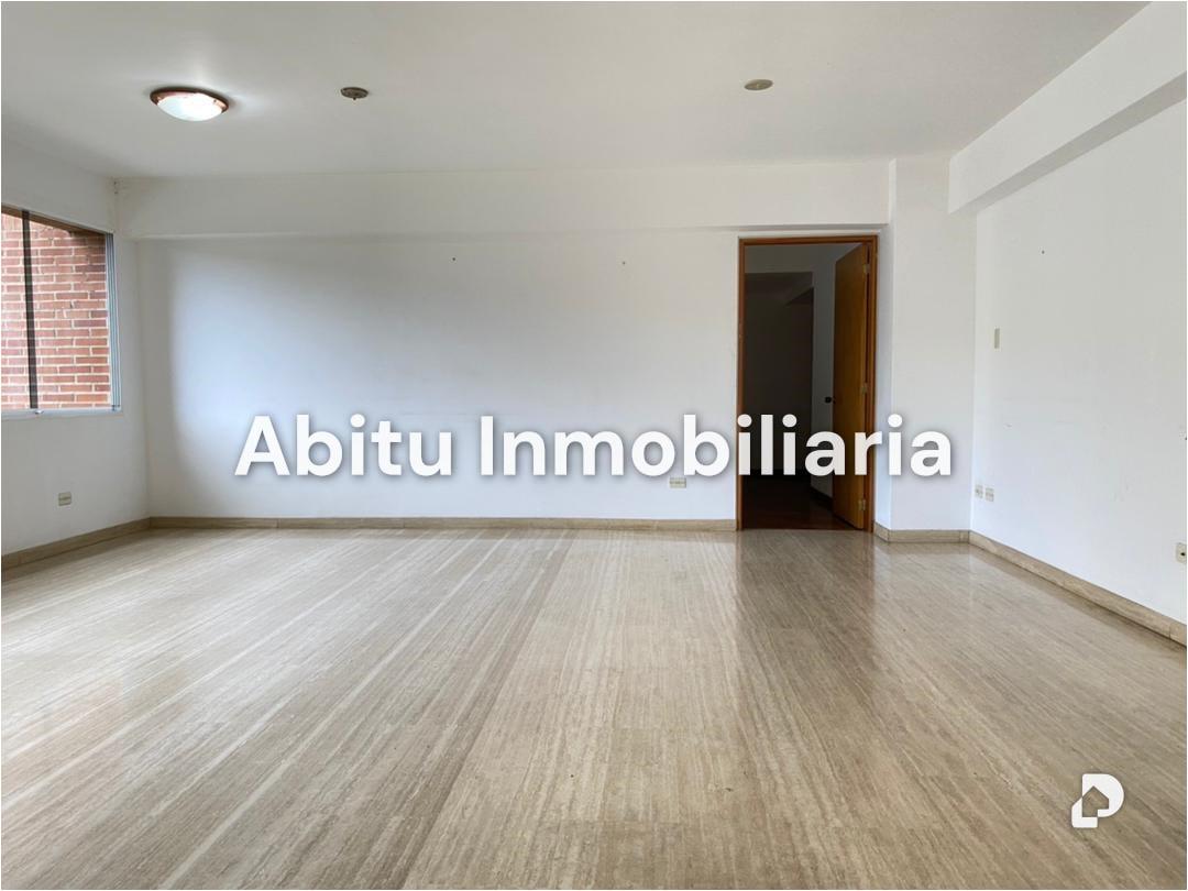 Apartamento en Lomas de La Lagunita, Caracas – 3