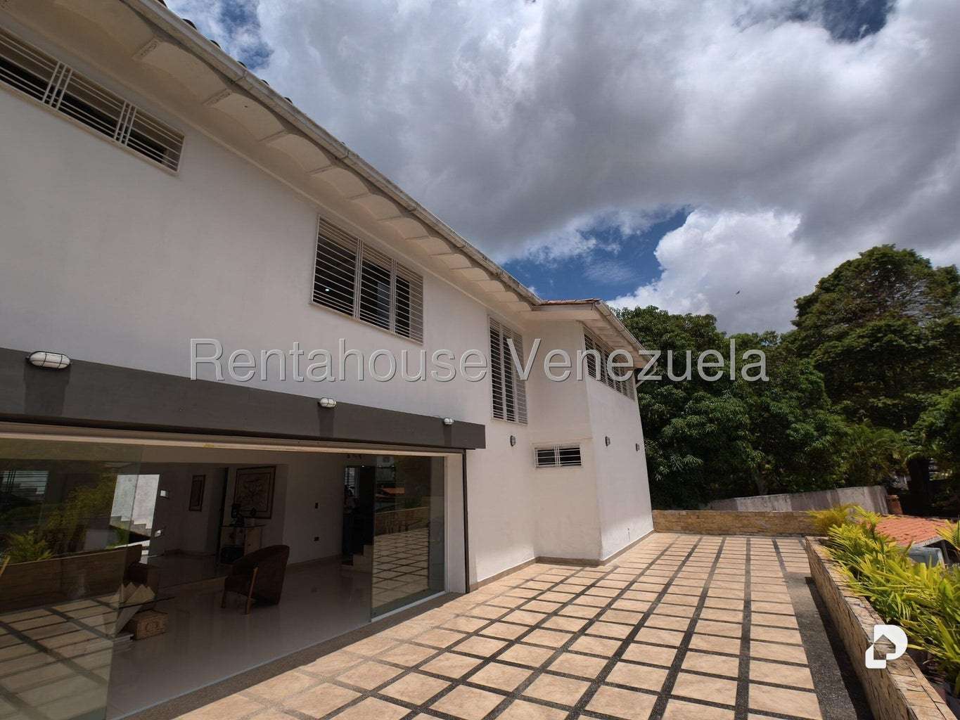 Casa en Cumbres de Curumo, Caracas – 26