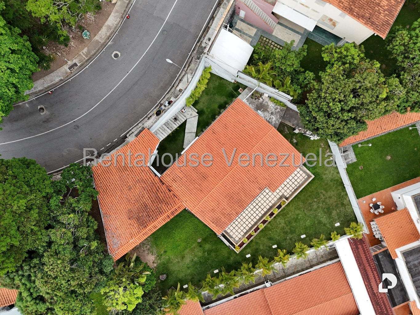 Casa en Cumbres de Curumo, Caracas – 4
