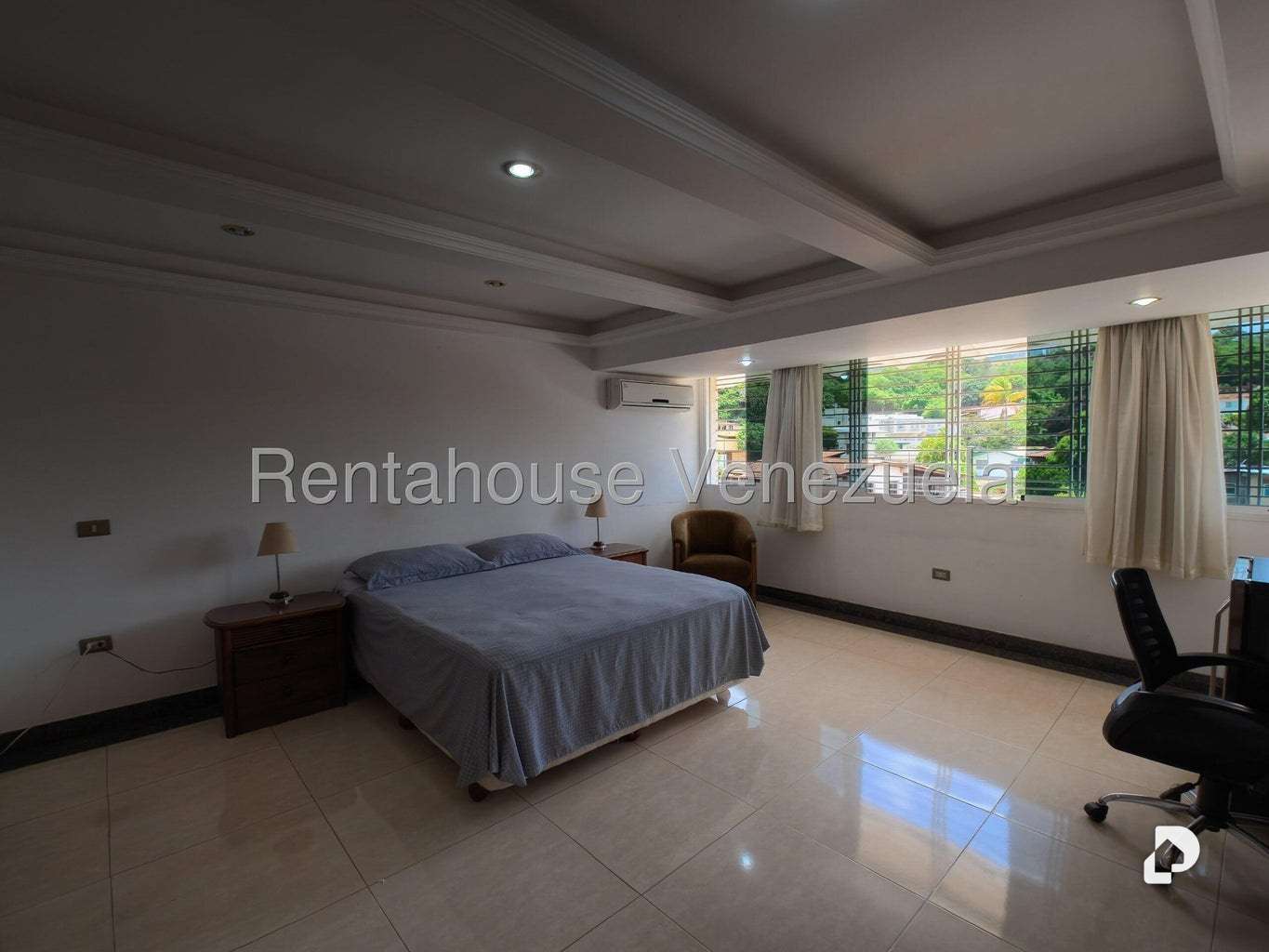 Casa en Cumbres de Curumo, Caracas – 38