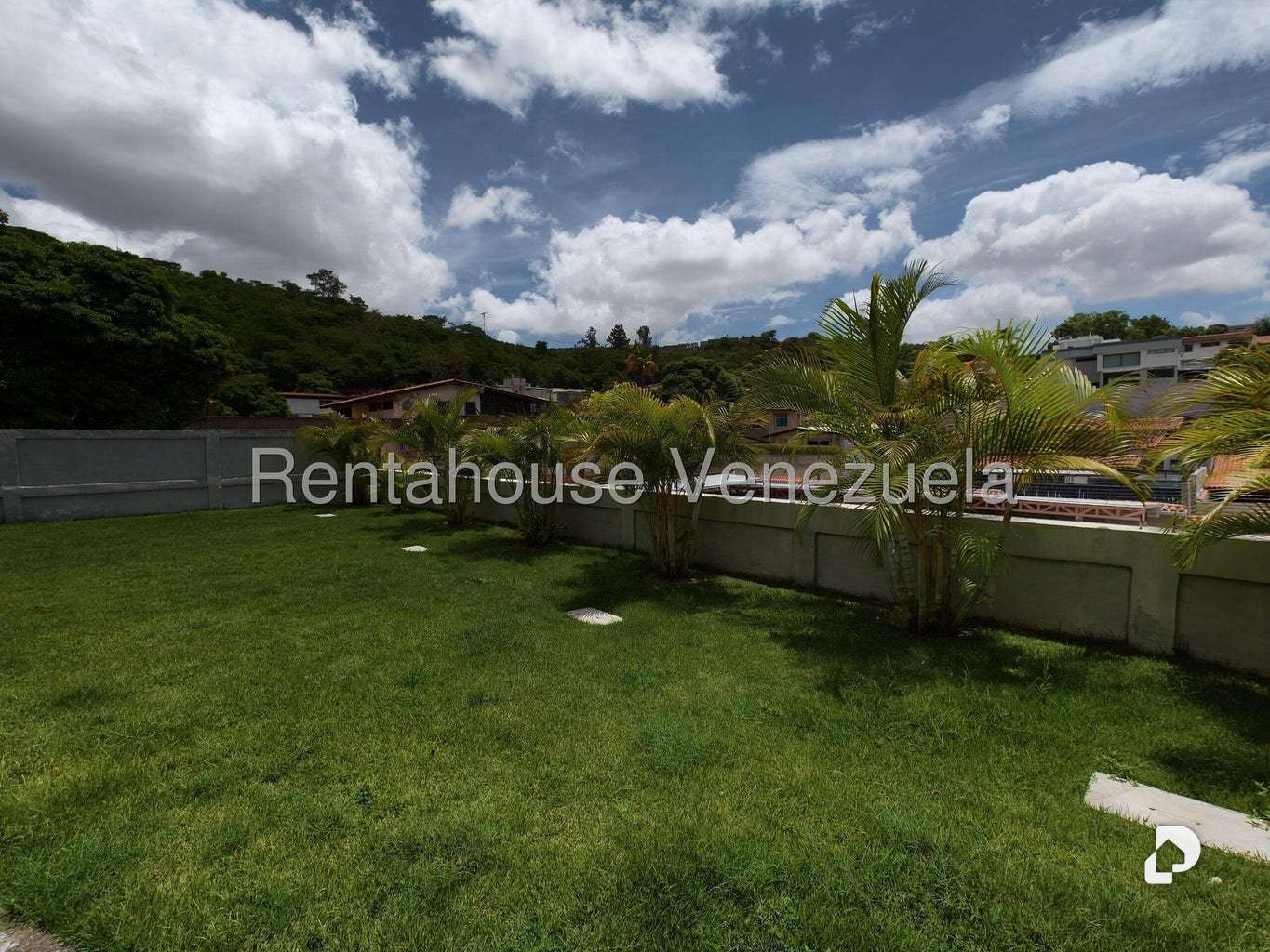 Casa en Cumbres de Curumo, Caracas – 48