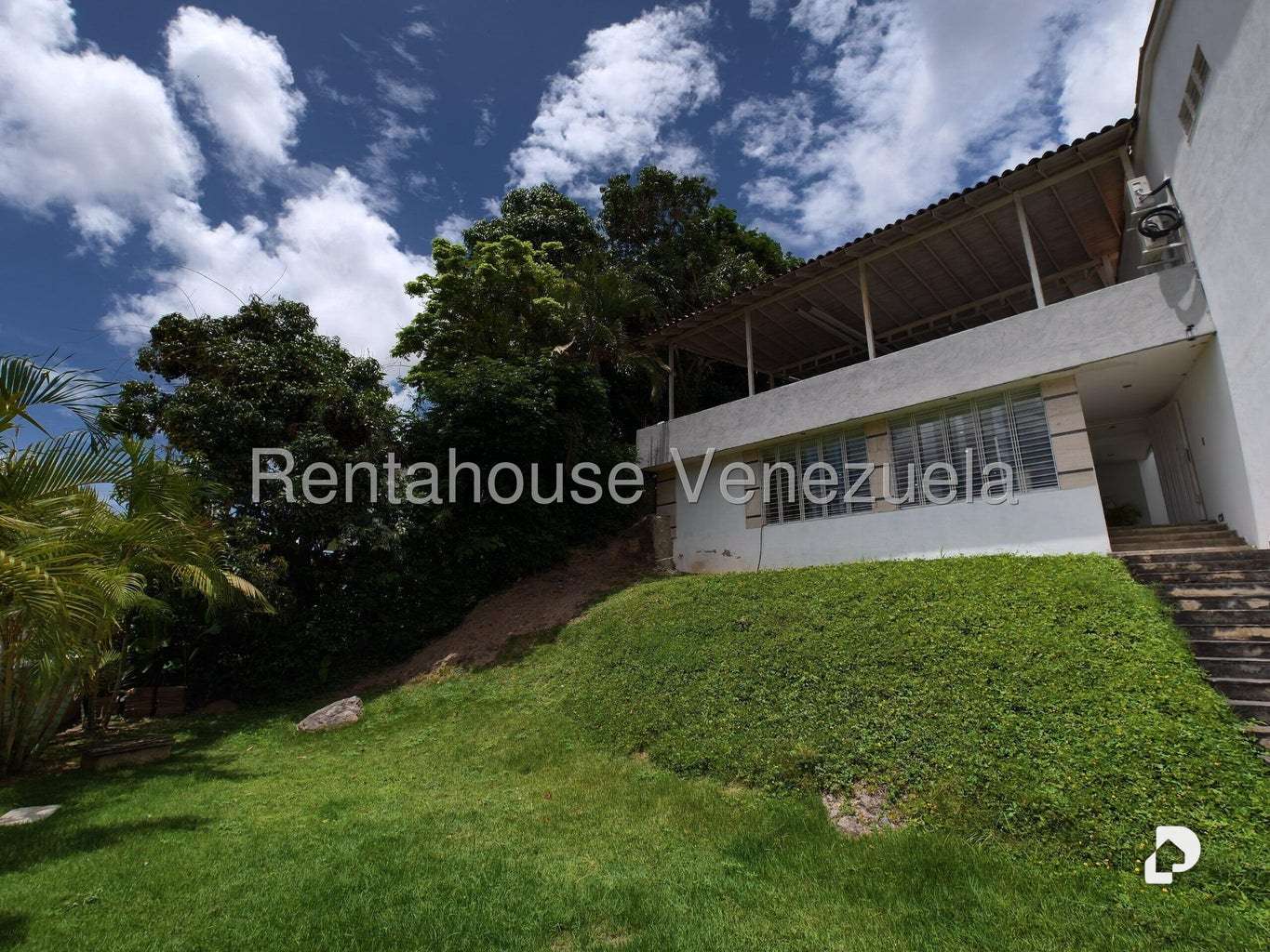 Casa en Cumbres de Curumo, Caracas – 46