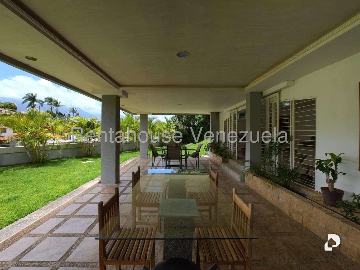 Casa en Cumbres de Curumo, Caracas – 45