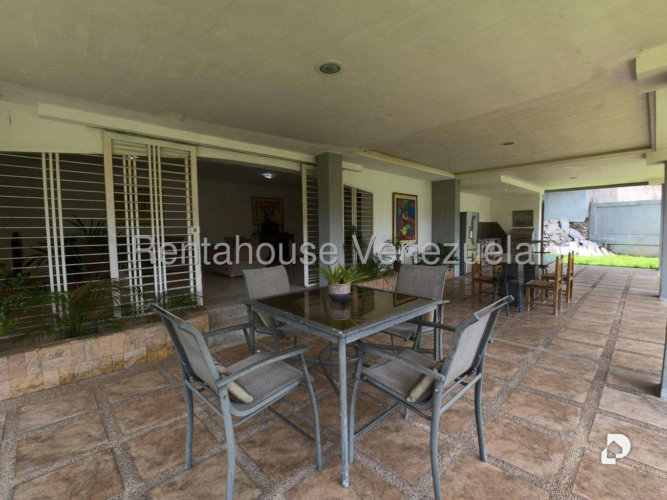 Casa en Cumbres de Curumo, Caracas – 37