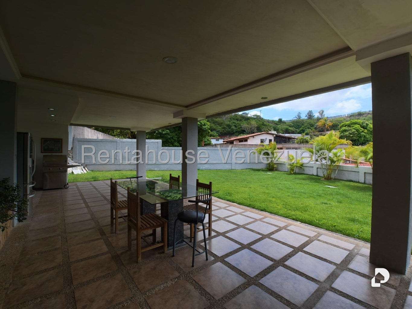 Casa en Cumbres de Curumo, Caracas – 44