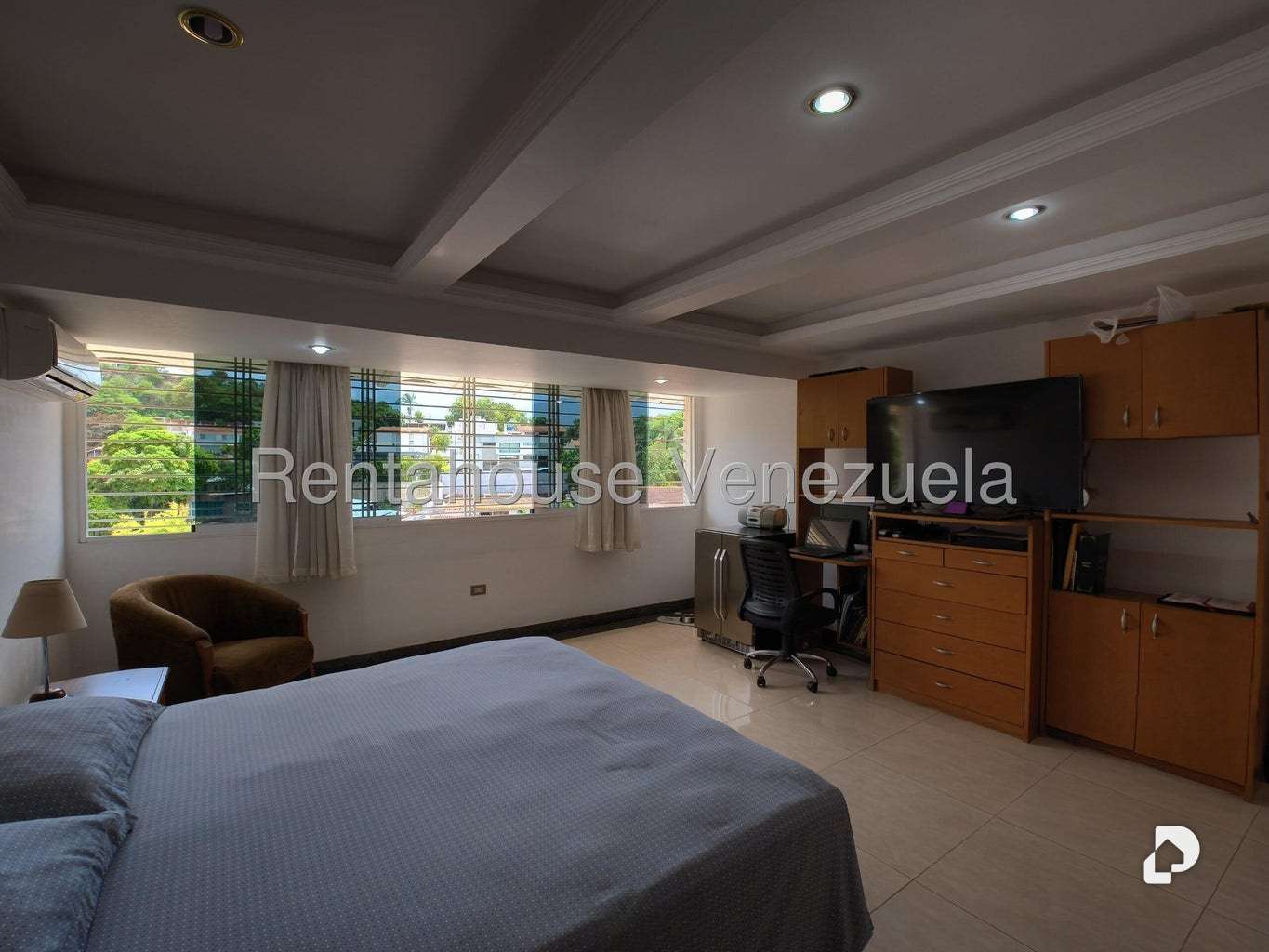 Casa en Cumbres de Curumo, Caracas – 39