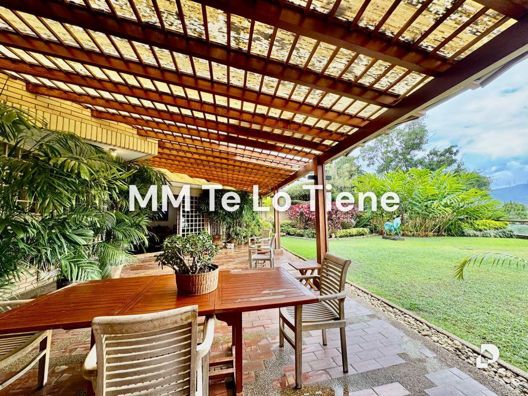 Casa en Colinas de Tamanaco, Caracas – 3