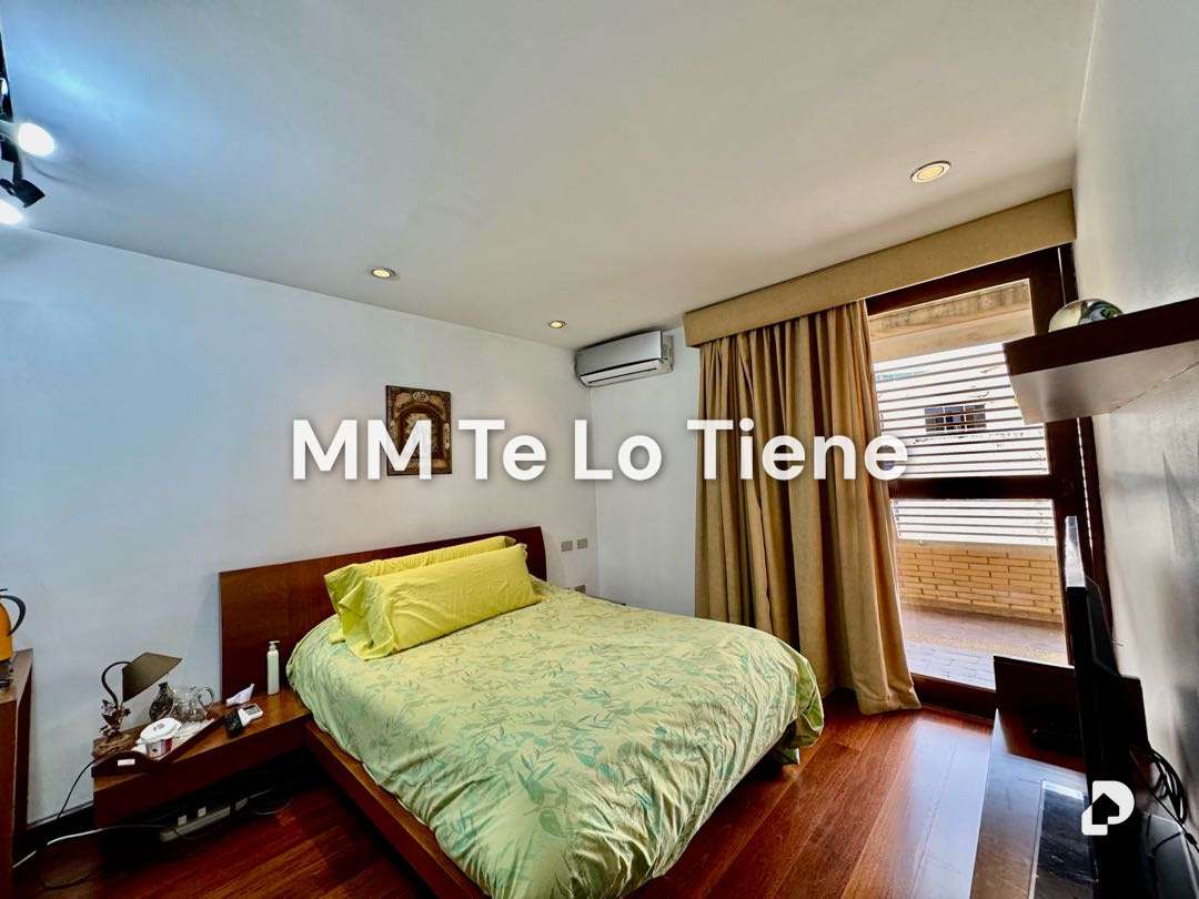 Casa en Colinas de Tamanaco, Caracas – 27