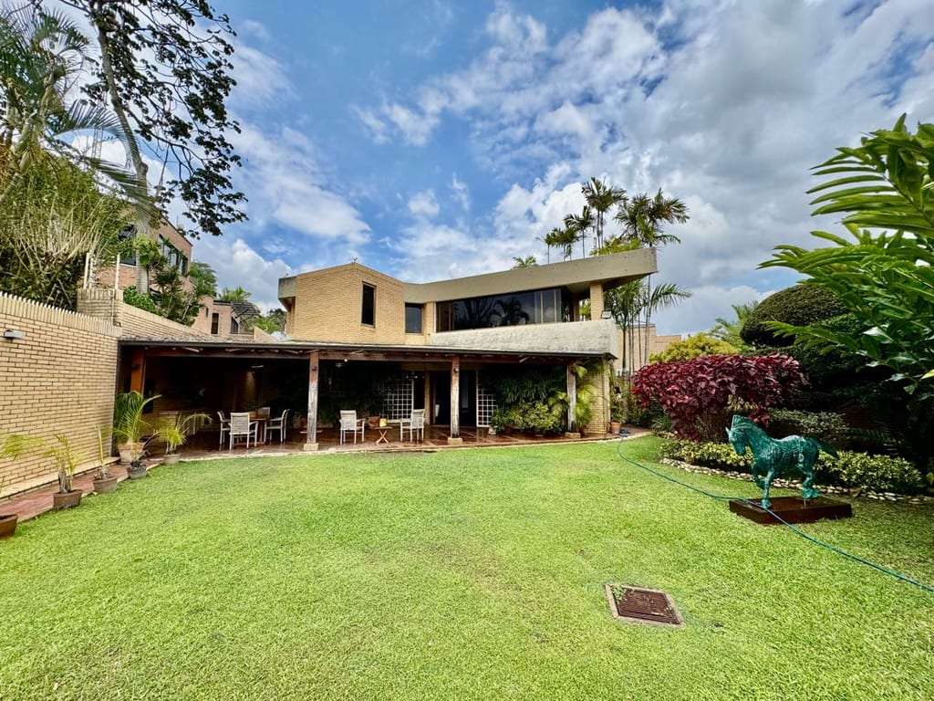 Casa en Colinas de Tamanaco, Caracas - 1