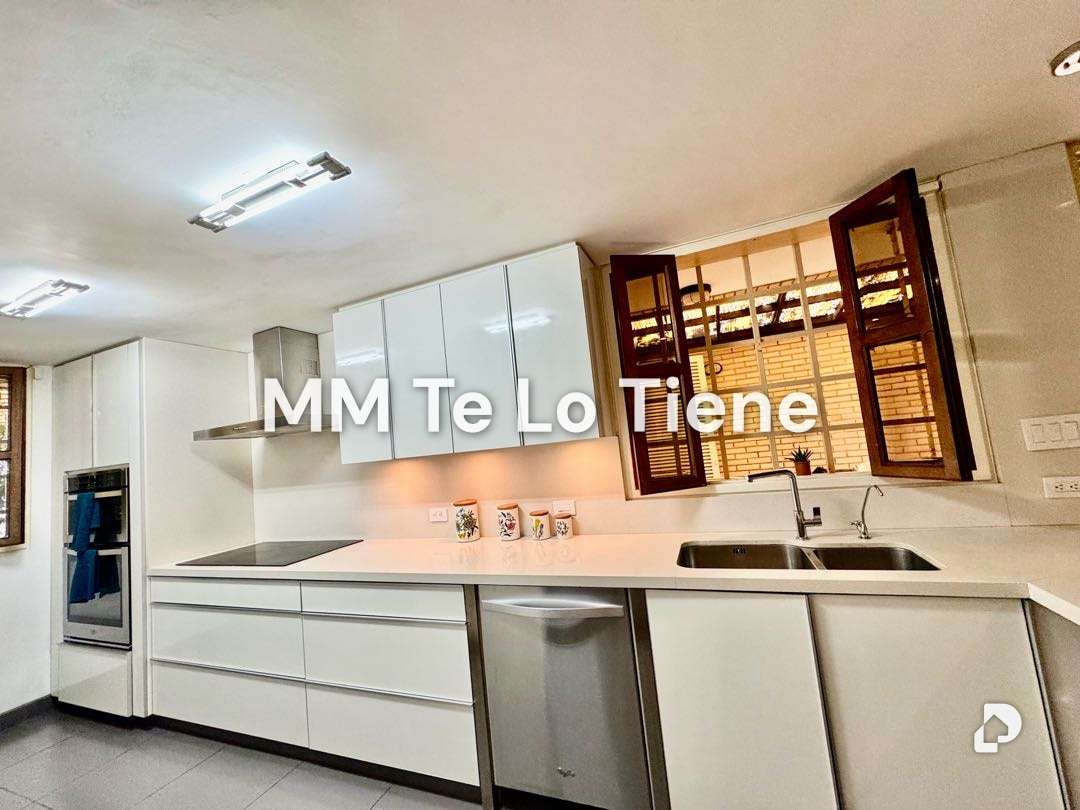 Casa en Colinas de Tamanaco, Caracas – 16