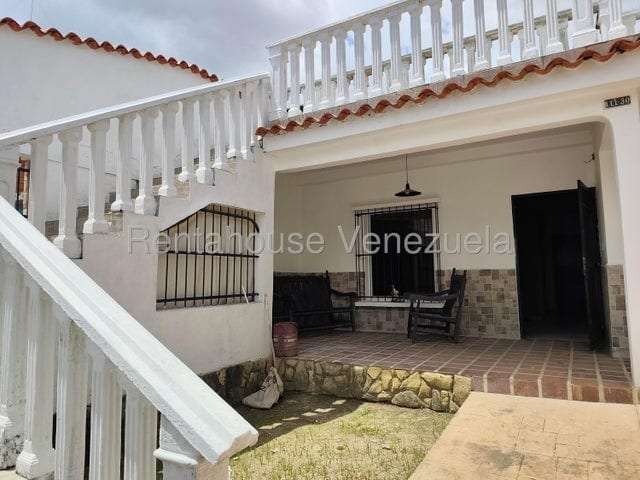 House in Los Caobos, Valencia - 1