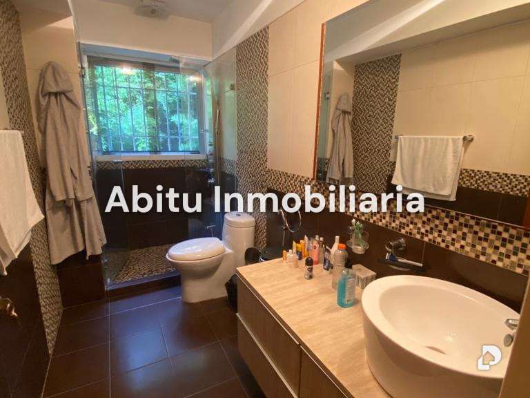 Apartamento en Altamira, Caracas – 15