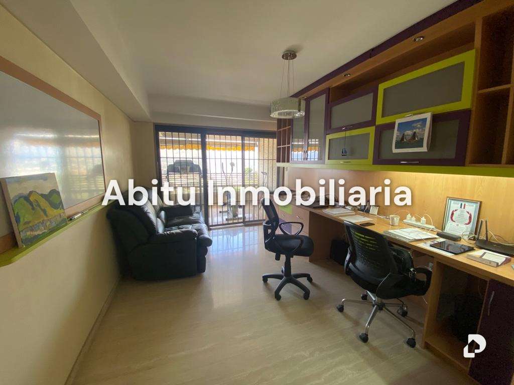 Apartamento en Altamira, Caracas – 12