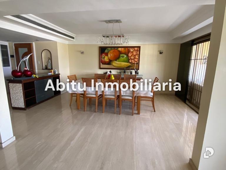 Apartamento en Altamira, Caracas – 4