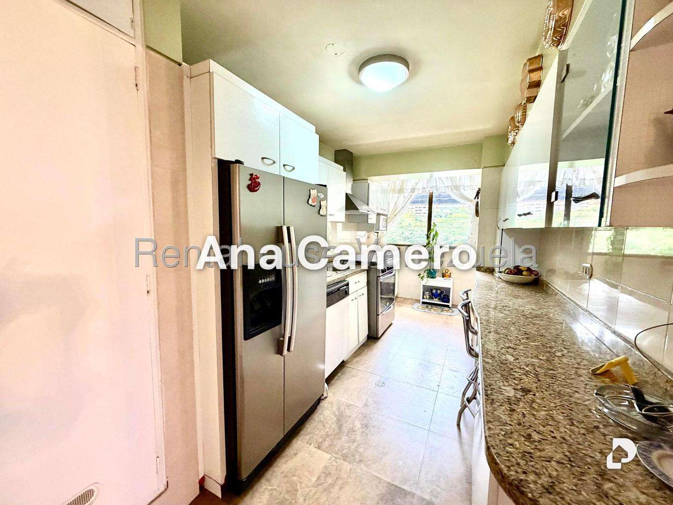 Apartment in Las Mesetas de Santa Rosa de Lima, Caracas – 10