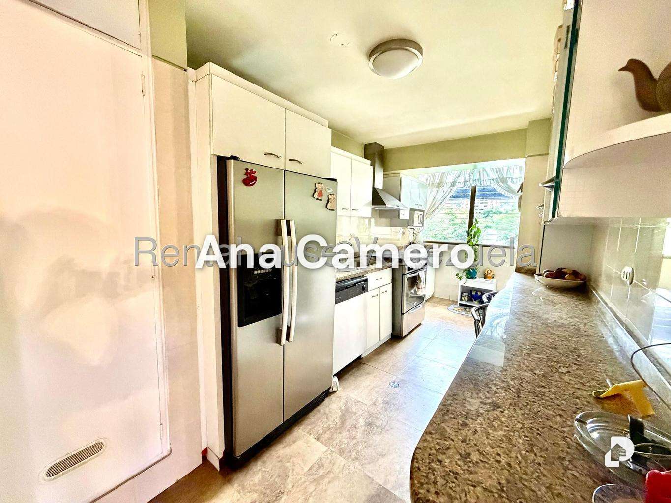 Apartment in Las Mesetas de Santa Rosa de Lima, Caracas – 9