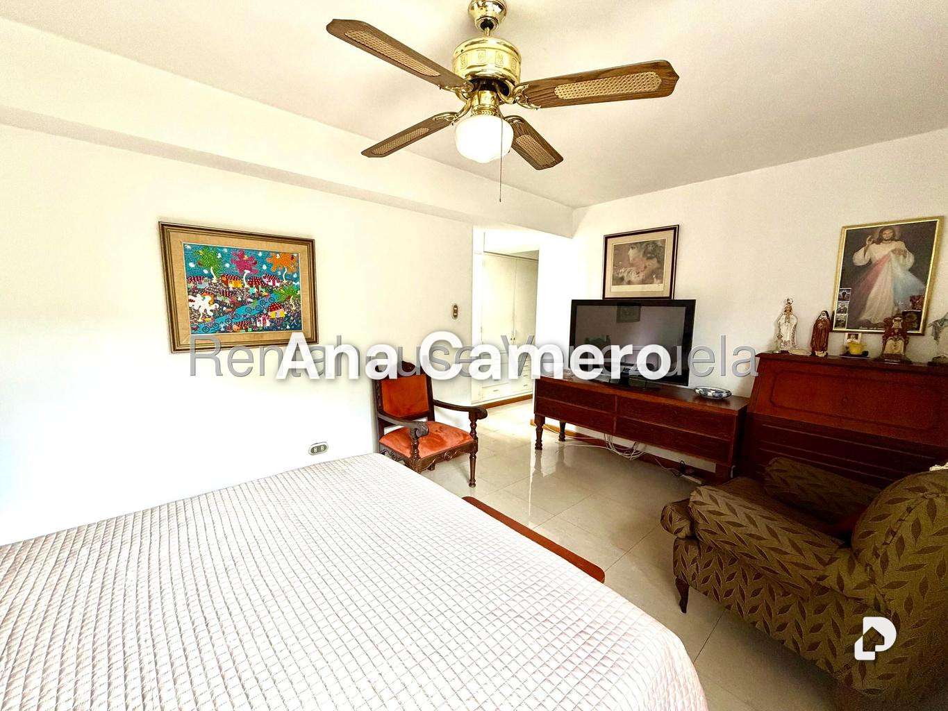 Apartment in Las Mesetas de Santa Rosa de Lima, Caracas – 18