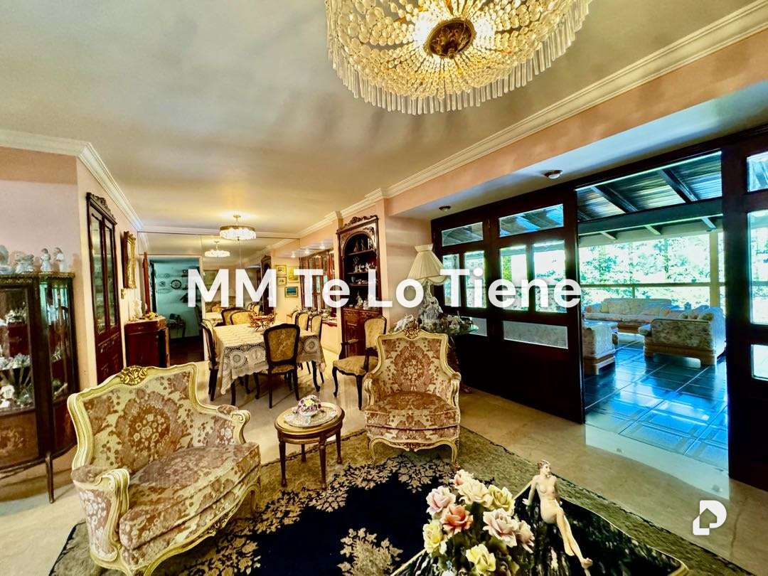 House in Prados del Este, Caracas – 25