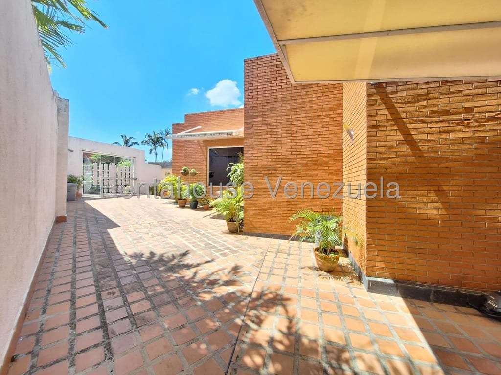 Casa en Altos de Guataparo, Valencia