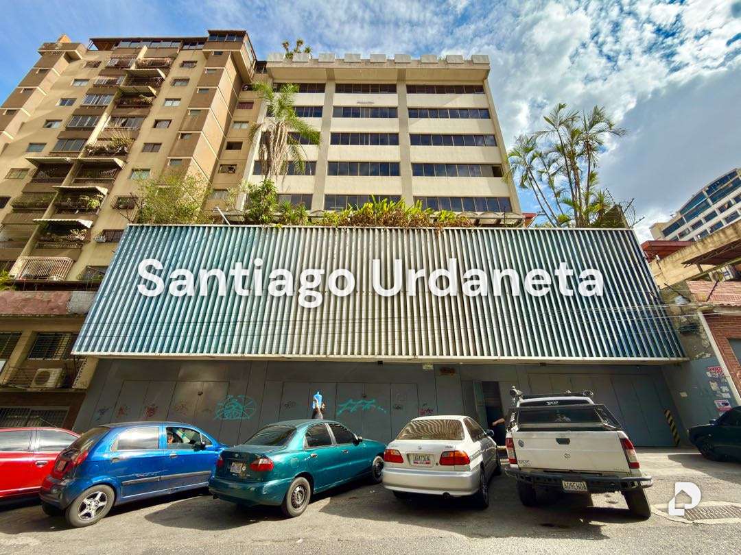 Building in Altagracia, Caracas – 1