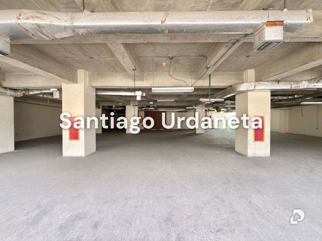 Building in Altagracia, Caracas – 19