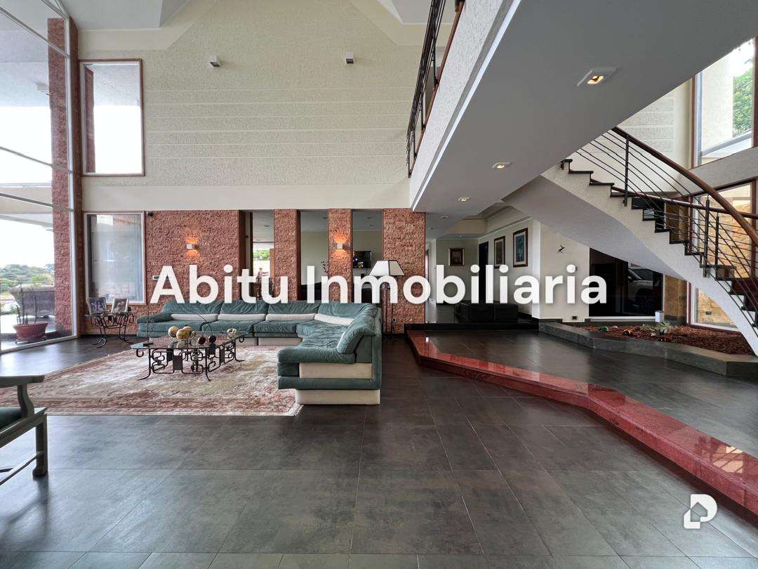House in La Lagunita, Caracas – 7