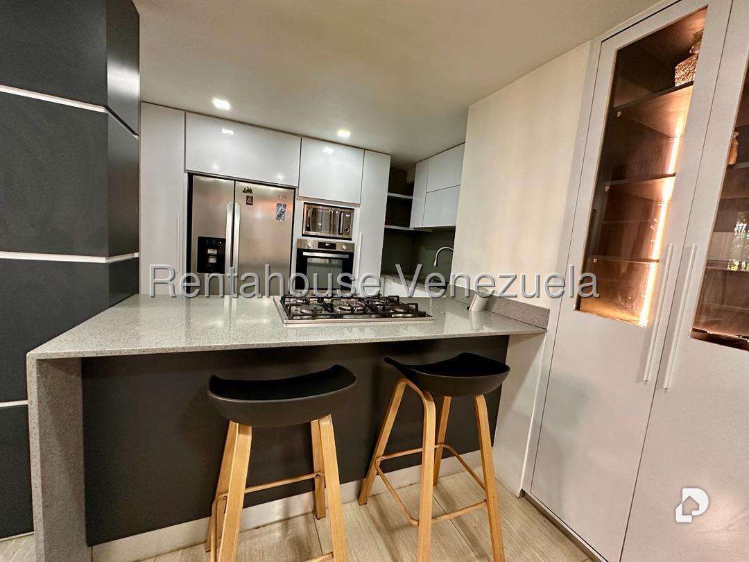 Apartamento en Santa Fe Sur, Caracas – 18