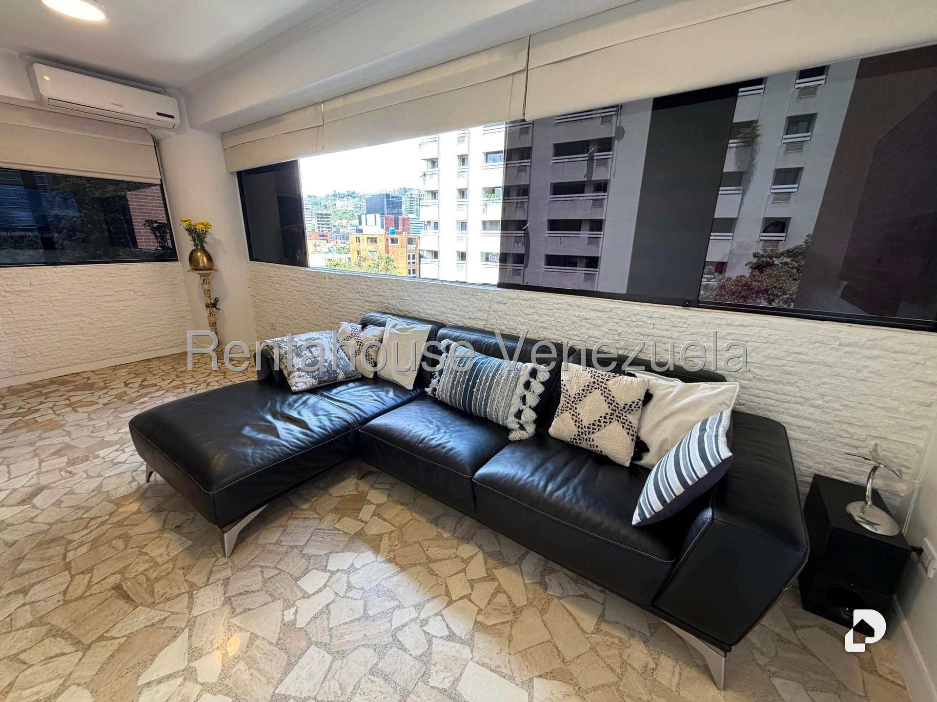 Apartamento en El Rosal, Caracas – 7