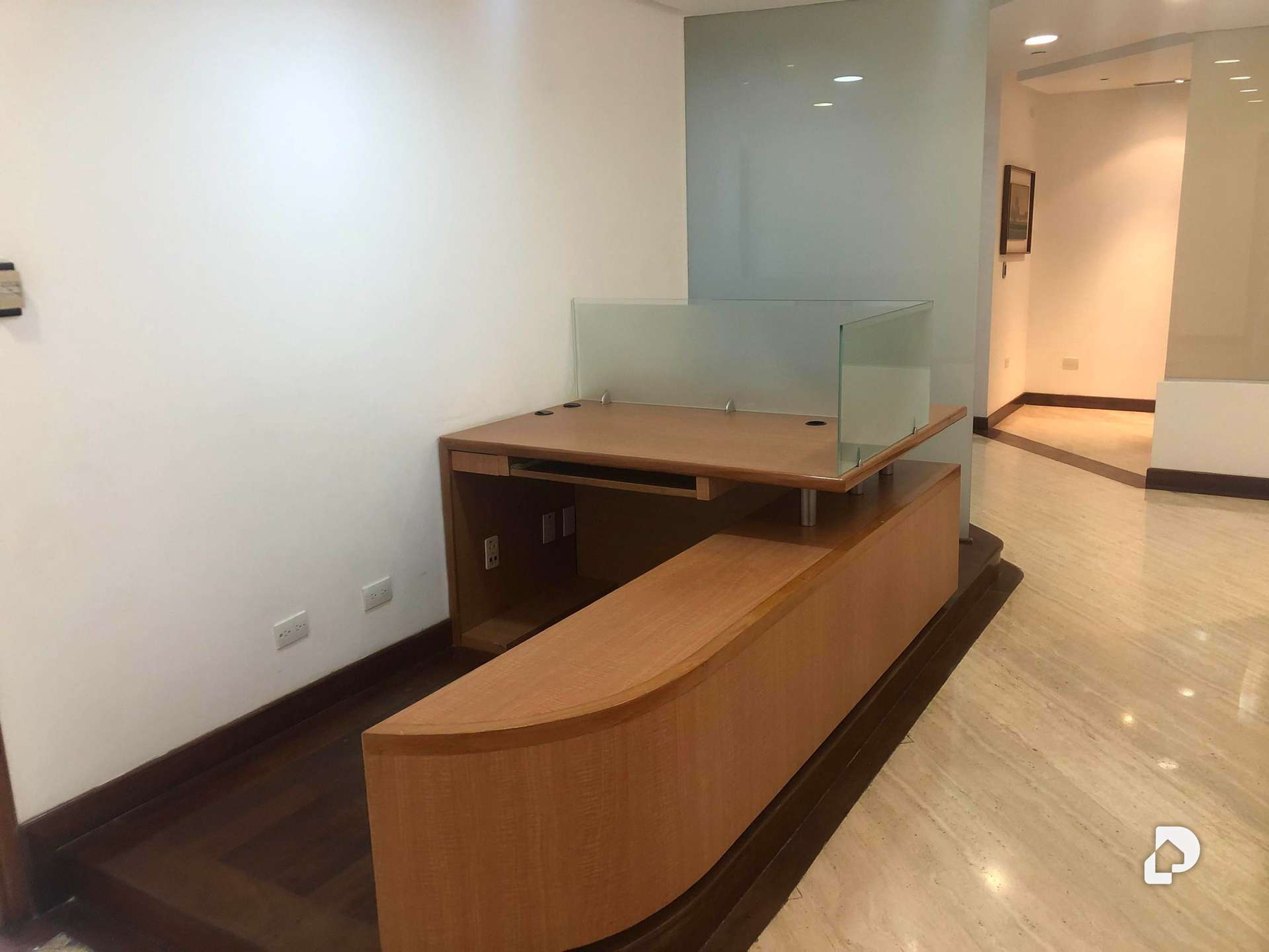 Oficina en Chuao, Caracas – 11