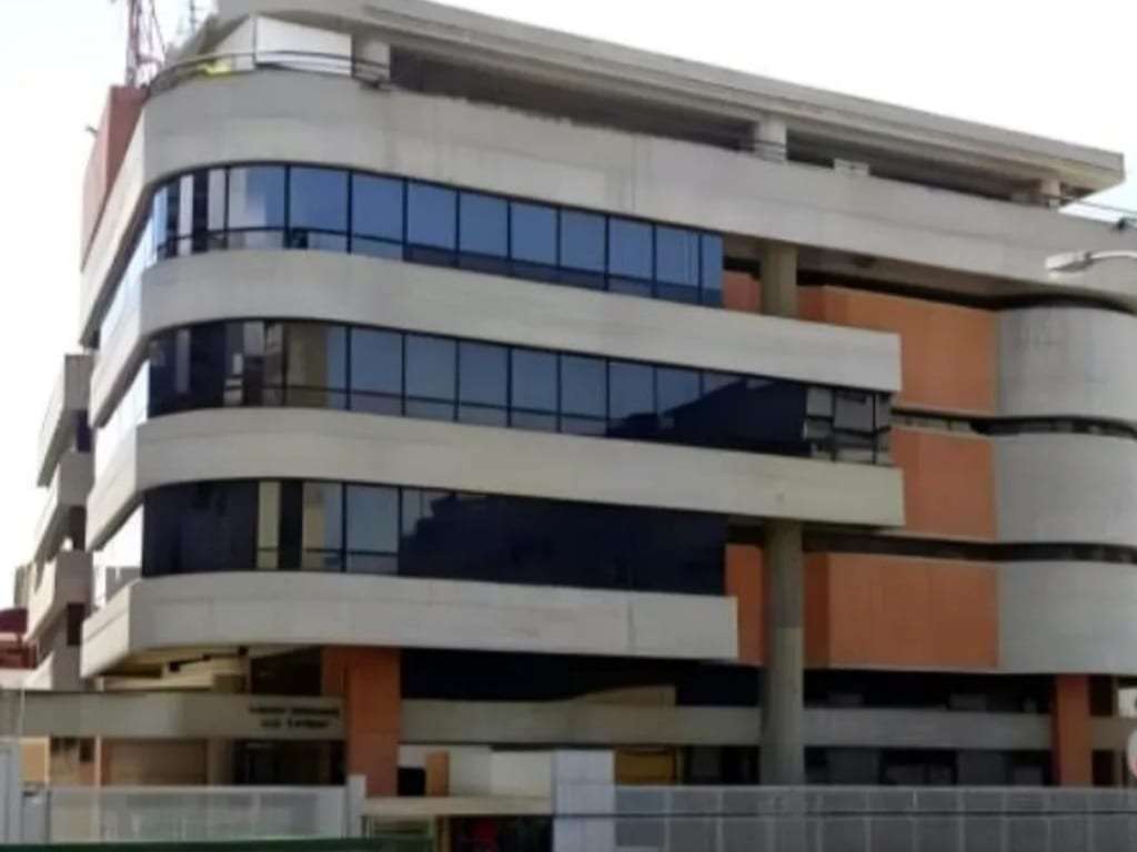 Edificio en Los Cortijos, Caracas - 1