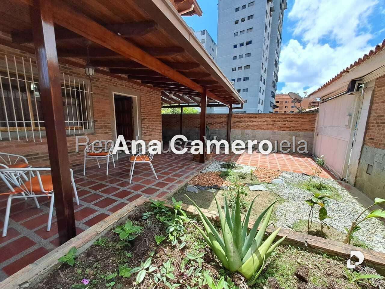 Casa en La Boyera, Caracas – 30