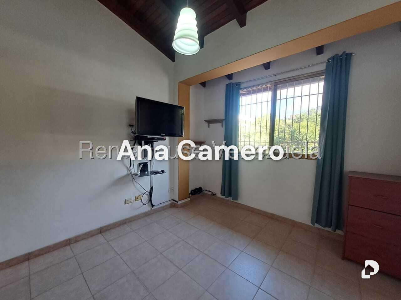 Casa en La Boyera, Caracas – 8