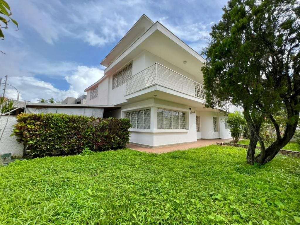 Casa en El Marqués, Caracas - 1